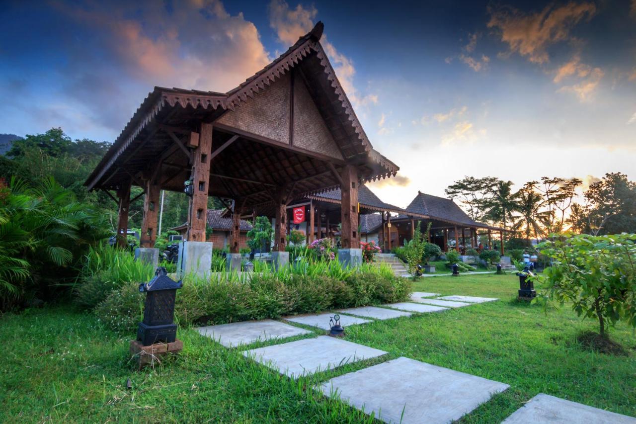 Balkondes Majaksingi Jasamarga Magelang Ngoại thất bức ảnh
